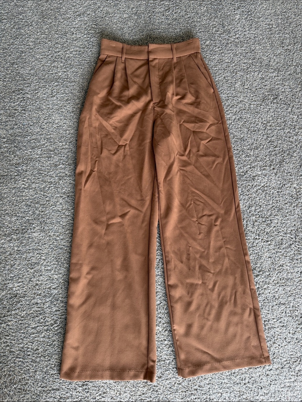 Abercrombie & Fitch Wide-Leg High-Waist Pants in Chestnut Brown